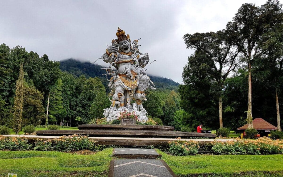 5 Weekend Getaway Recommendations in Bedugul, Bali: Cool Air and Stunning Scenery
